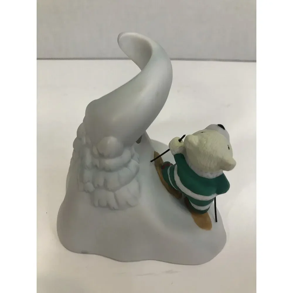 House‎ of Lloyd Christmas Around the World Ski Land Candle Holder with Taper